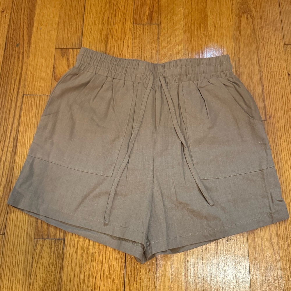 Anrabess Women’s Shorts Beige Tan Size Small Elastic Waist Tie NWT